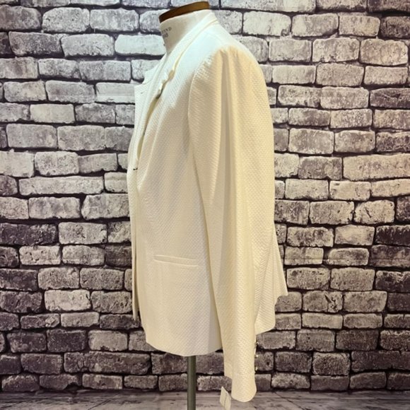 Charter Club NWT White Long Sleeve Button Down Jacket Size 24W - Picture 5 of 11